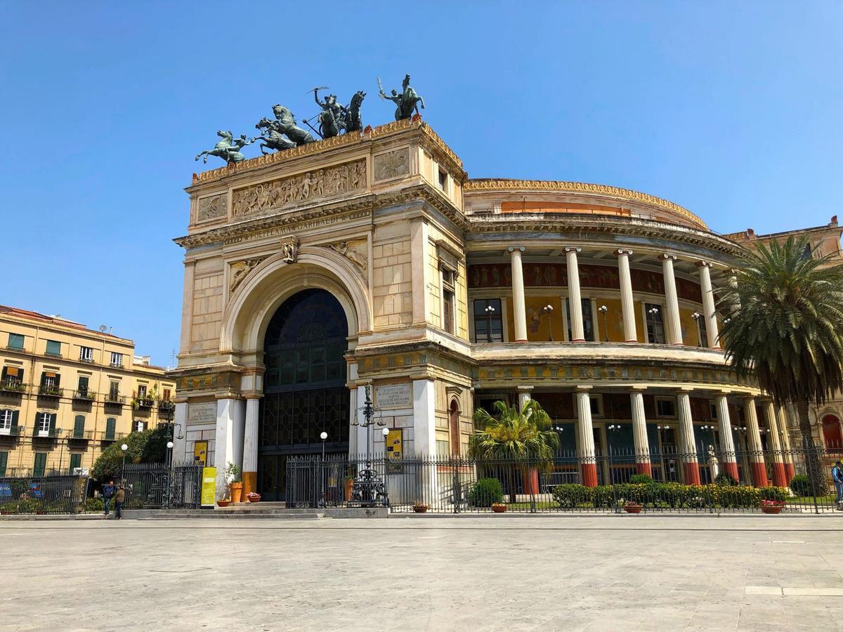 Arco Di Trionfo Palermo Bed & Breakfast Buitenkant foto